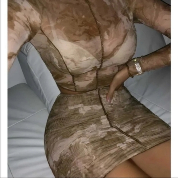 Naked Wardrobe Brown Marble Print Mock Neck Sheer Cropped Long Sleeve Top - Picture 3 of 8